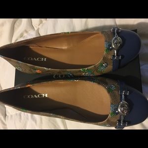 Coach Flats